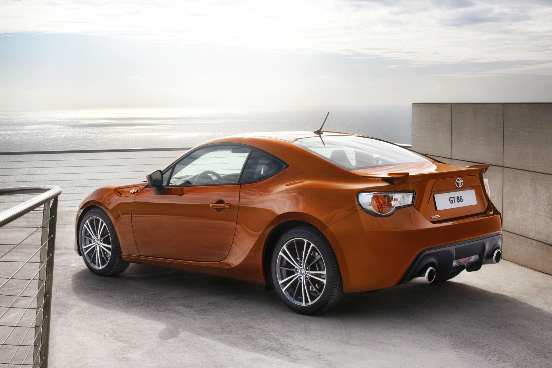 GT86 Side Angle